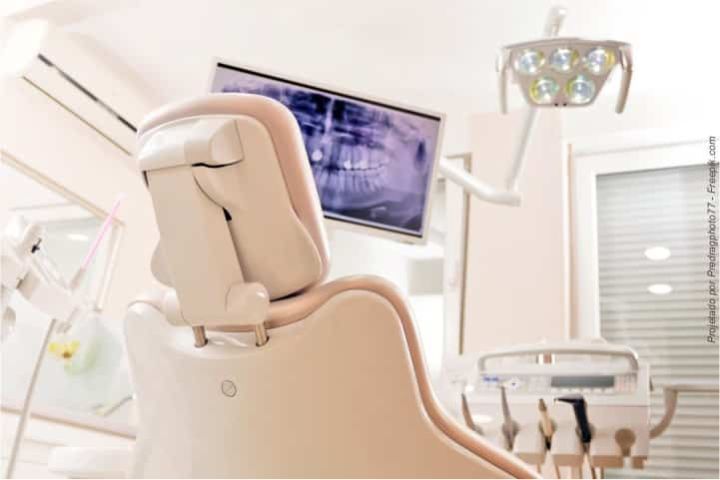 O que é o Dentista Day Clinic? Clínica Dentária ImplArt faz tratamento dentário intensivo Day Clinic